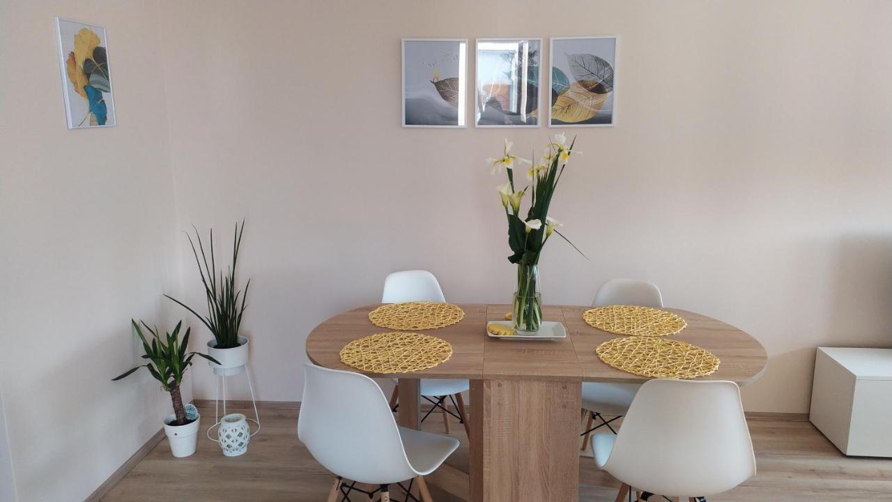 Diva Apartman Aranđelovac Exterior foto